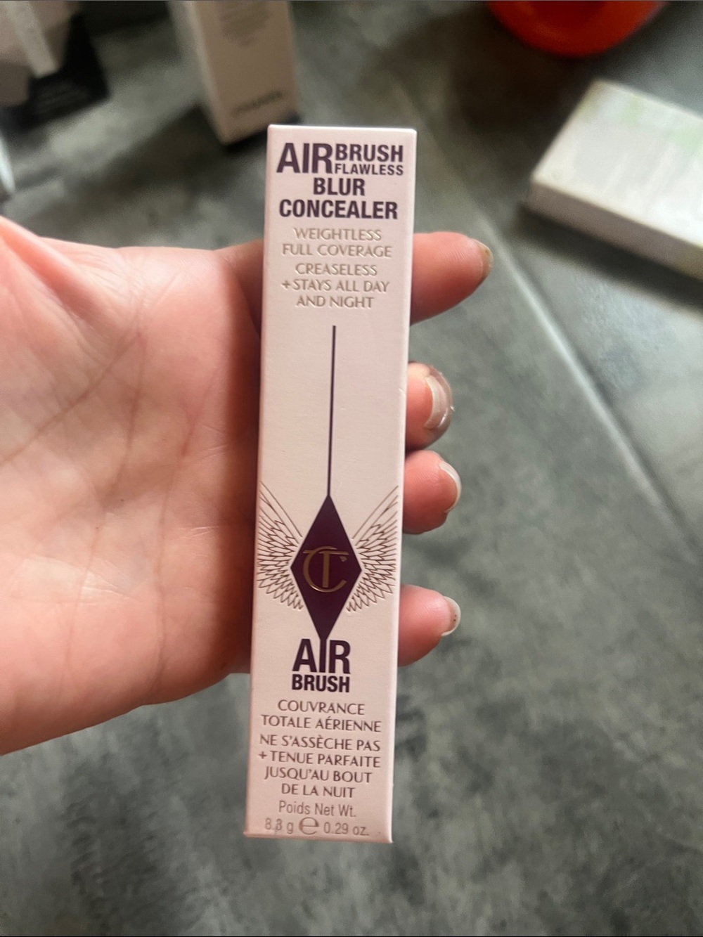 Charlotte Tilbury Airbrush Blur Concealer - Light Pink & Deep Plum Logo